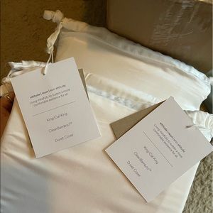 White Ettitude King/Cali King Sateen Duvet Cover